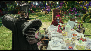 Алиса в Зазеркалье / Alice Through the Looking Glass (2016) BDRip 720p, 1080p, BD-Remux